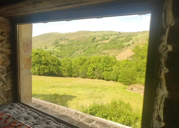 Pasiega El Ojal B San Pedro Del Romeral