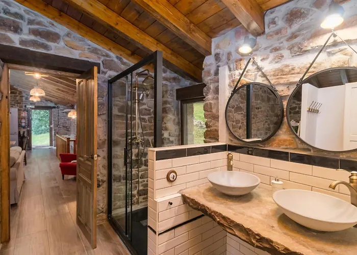 Pasiega El Ojal B San Pedro Del Romeral